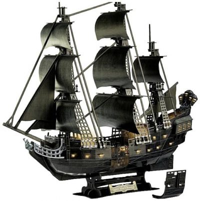 Revell 3D Puzzle Black Pearl LED Edition (00155)